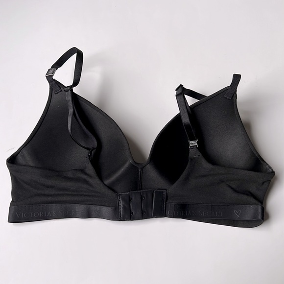 VS Black T-Shirt Cotton Wireless Bra, Cross Cross or Regular Strap Option, NWT - Picture 4 of 6